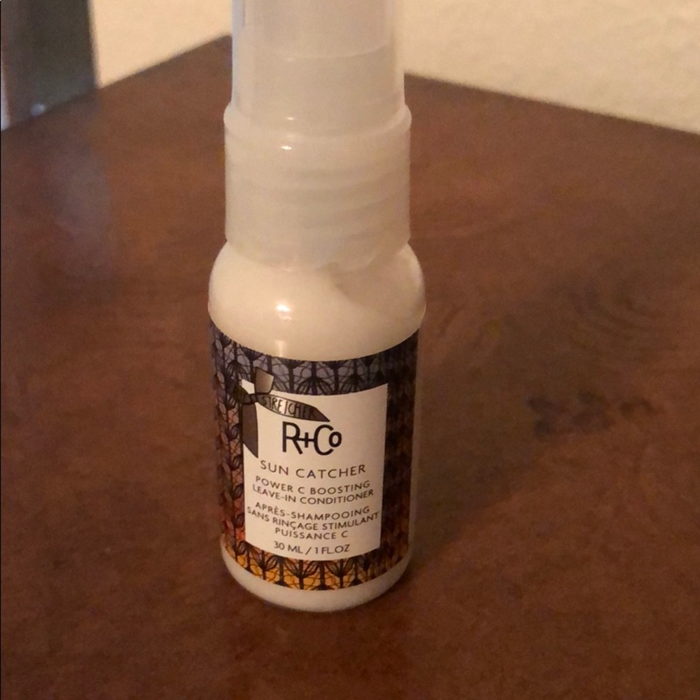 R+Co Sun Catcher Leave-in Conditioner
